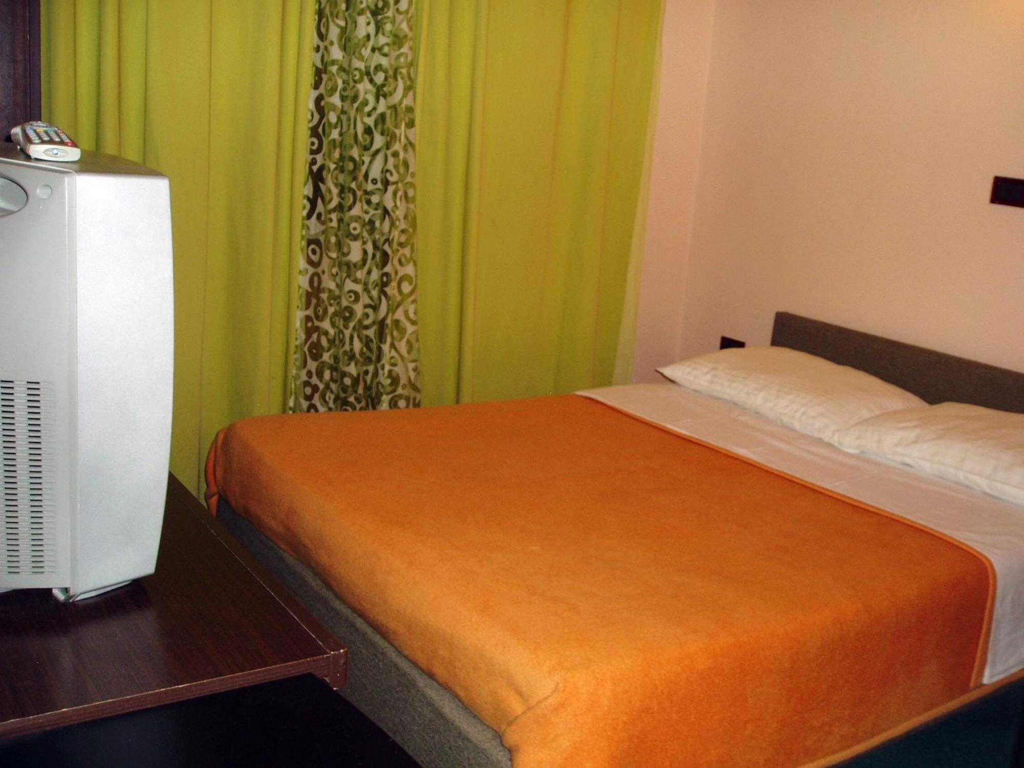 Hotel Zephyr - Plovanija Buje Bilik gambar